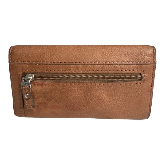 Fossil Long Live Vintage 1954
Tri-Fold Wallet Cow Hide
Leather W/Insert - Picture 2 of 10